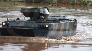 Blindado M113  Flutuação  Exército Brasileiro  FullHD [upl. by Web]