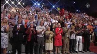 HeyMann Band  Schürzenjäger Medley  Zillertaler Hochzeitsmarsch mit Florian Silbereisen [upl. by Aiyram]