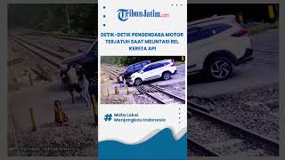 DETIKDETIK PENGENDARA MOTOR TERJATUH SAAT MELINTASI REL KERETA API [upl. by Akimed]