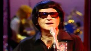 Roy Orbison on SCTV with Eugene Levy 1981 [upl. by Llatsyrc]