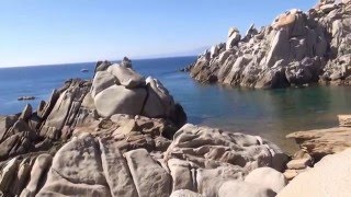 Plage de la vallée de la lune au Capo Testa en Sardaigne [upl. by Macknair]