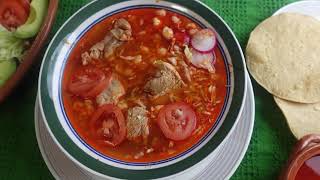 Como Cocinar Pozole Rojo al Estilo Jalisco [upl. by Sivrahc908]