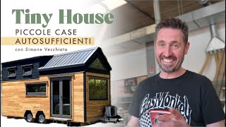 ITALIAN TINY HOUSE PICCOLE CASE AUTOSUFFICIENTI [upl. by Yeclehc]