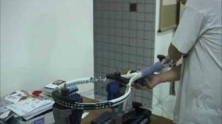 Tennis Racquet Stringing 4 Stringing The Mains [upl. by Yecart]