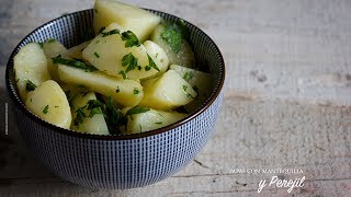 Cómo preparar Papas con mantequilla y perejil [upl. by Adlesirc]