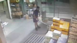 Jnrs Pallet jack fail [upl. by Enwad]