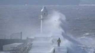 Brixham Waves Over A Man On The Breakwater April 17th 2008 [upl. by Hsu]