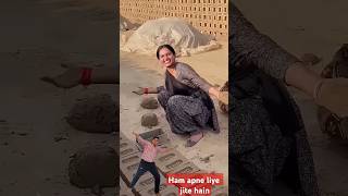 Ham apne liye jite hainshort dance music bollywoodsongs entertaintment fun majdur [upl. by Harim]