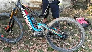 LAPIERRE Overvolt AM 927i Team Ultimate Shimano MY2019 [upl. by Nuhs1]