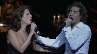 David Bisbal y Pastora Soler  Adoro  Julio [upl. by Auqeenwahs]