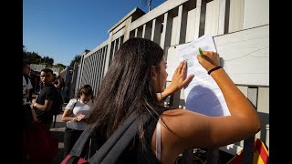 Test medicina la carica dei 4200 studenti napoletani [upl. by Shaff]