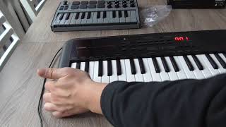 Keyboard Mini Yamaha PSSA50 255 [upl. by Russom379]