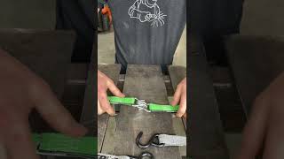 Do you know this trick to link ratchet straps ratchetstrap tipsandtricks [upl. by Kendry]