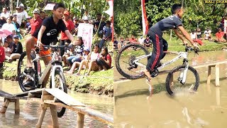 Lomba Naik Sepeda Diatas Kolam Paling Seru 17 Agustus [upl. by Neliak]