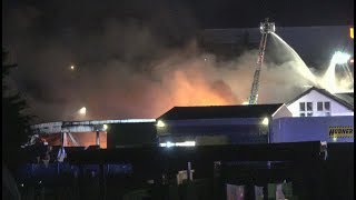 Großbrand quotAm Rottlandquot in Meinerzhagen  Feuerwehren des Märkischen Kreises im Großeinsatz [upl. by Lisan]