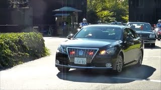 皇居で天皇皇后両陛下の御料車列に遭遇 燃料電池車「MIRAI」も車列に Emperor Motorcade and a guarded Police car at Tokyo [upl. by Anjali24]