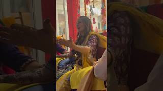 🥰Anjum fakih shrishti dance in shraddha arya mehndi ceremony ❤️😍 dance [upl. by Nrublim]