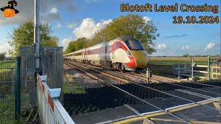 Blotoft Level Crossing 19102024 ft faberoony90 [upl. by Aseretairam]