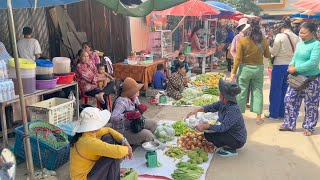 The market in Banteay Meanchey Cambodia is small but there are a lot of people shopping [upl. by Ahsehyt]