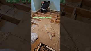 How to repair a squeaky chipboard floor  replacing it with new Plywood repair SqueakyFloor [upl. by Lenuahs]