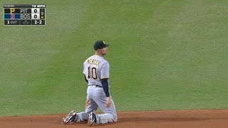 PITBOS Mercer makes clutch diving grab [upl. by Berrie111]