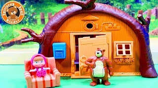 Mascha und der Bär Haus Mischa spielen auspacken  Kinder Spielzeug Video Deutsch [upl. by Sirdi]