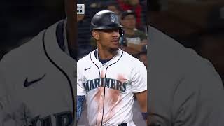 Mariners added to their catalog on how not to run the bases 🤦‍♂️ shorts [upl. by Eynahpets69]