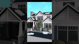 Bloxburg winter family house bloxburg roblox bloxburgchristmasupdate [upl. by Enidlareg542]