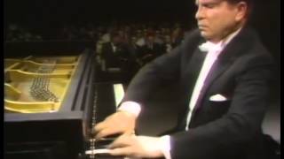 Emil Gilels  Tchaikovsky  Concerto N 1 [upl. by Nehtanoj985]