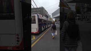 luzern vbl bahnhof 1bus 1316 und 8bus 1317 Luzern Bahnhof 26102024 [upl. by Dominica]