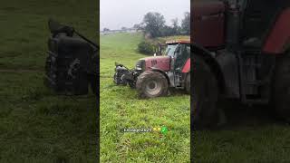 AGRICULTEURS  TRACTEUR A CHARGE ENLISE EN PENTE agriculturetracteurs🚜ensilage agriculteurs [upl. by Swithbart]