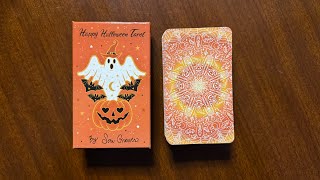 Honest Tarot Deck Review Happy Halloween Tarot by Soni Graves [upl. by Kelton]