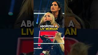 Bianca Belair abofetea a Liv Morgan wwe wweraw wrestling livmorgan biancabelair [upl. by Magulac]