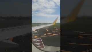 Cebu Pacific A320  Flight 5J197  Landing  Cauayan Airport to Manila Philippines [upl. by Aicnetroh]