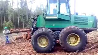 FORWARDER OR SKIDDER OR FMC ARE THE SAME FOREST MACHINERY [upl. by Seligman]