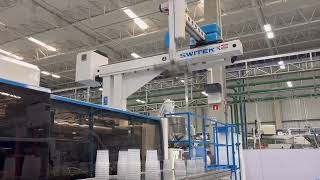 BMB Injection Molding Mahcine With SWITEK High Speed Three Axis Robot For Thin Wall Products [upl. by Anse]