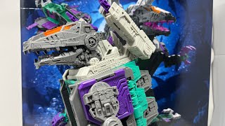 Gi One BSD01 Endless Equipment Poseidon KO Hasbro Titan Class Trypticon Figure Review [upl. by Tenay]