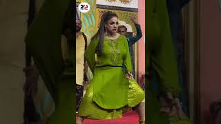 NIDA CH NEW MUJRA 2024 Nida ch letest mujra 2024 Dhola Ma ty Mar gai anidach mujra dancestage [upl. by Enybor]