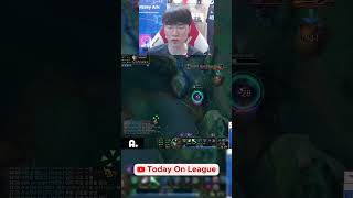 Faker Barely Escapes Death league leagueofegends leagueoflegendsmemes lck t1 faker [upl. by Shevlo]