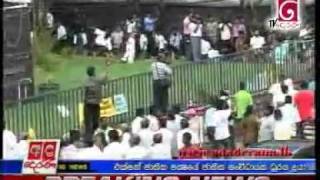 Tense situation outside Sirikotha road closed [upl. by Ebneter]