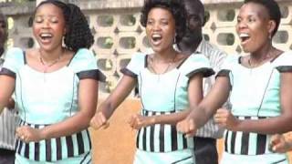 Mt Kizito Makuburi SHANGWE ZA PASAKA official music video [upl. by Ofilia]