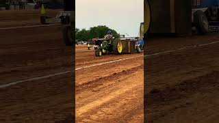 Peach and melon festival night 2 tractorpulling antique farming ￼ [upl. by Eiramanitsirhc]