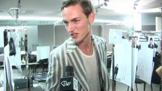 fashiontv  FTVcom  MILAN MEN FW SS10  Z ZEGNA  BACKSTAGE  FRONT ROW [upl. by Erusaert]