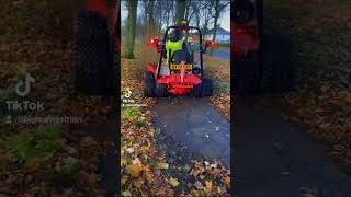 Ventrac leaf clearance day landscapeturf ventrac leaves tractor [upl. by Aitat314]