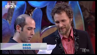 Checco Zalone incontra e imita Jovanotti  Zelig 2008 HD [upl. by Engapmahc]