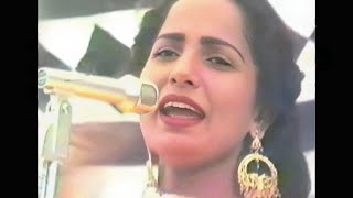 ਲੜਨਾ ਘੁੰਡ ਚੱਕ ਕੇ ਵੇ  Jaswant Sandila Parminder Sandhu 1987 LIVE ਅਖਾੜਾ [upl. by Ynaffet153]