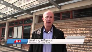 Journée Portes Ouvertes au Lycée Aristide Briand  TV16 [upl. by Nnaitsirk]