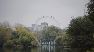 London is perfect in autumnwinter 🎄🧸 [upl. by Anaillil]