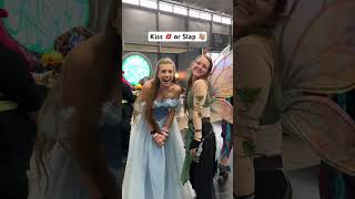 Wer erkennt alle Kostüme 🤩 So cool auf der VIECCViennaComicCon [upl. by Alvita]