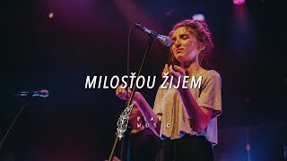 Milosťou žijem live  JEDEN  PiarMusic [upl. by Nnylcaj427]